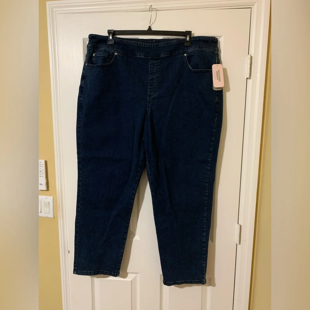 NWT Allison‎ Daley Woman Crop Pants 24WR Dark Wash Denim Classic Minimalist